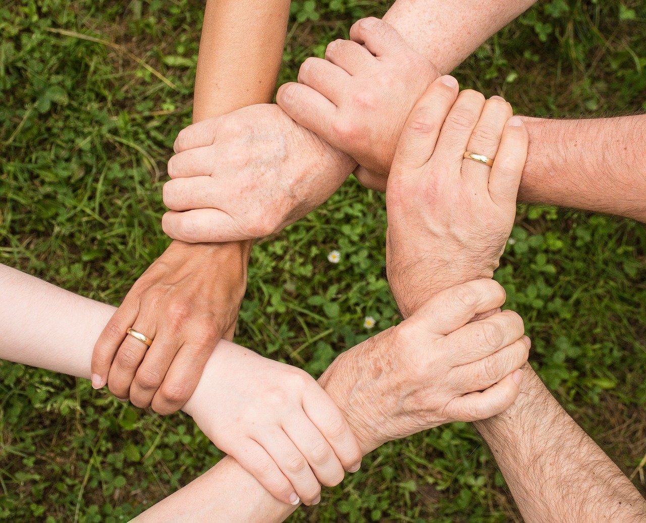 3 Ways To Be More Involved In Your Community